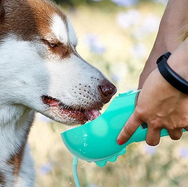 BOTELLA MULTIFUNCIONAL PARA MASCOTAS